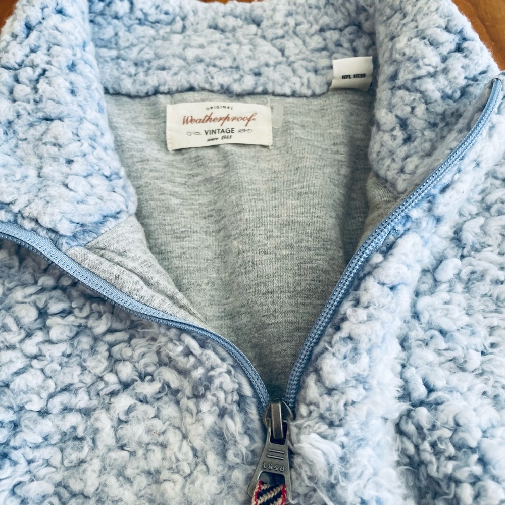 Original Weatherproof Vintage M Sherpa 🌊 blue. Lined cotton knit. Pockets